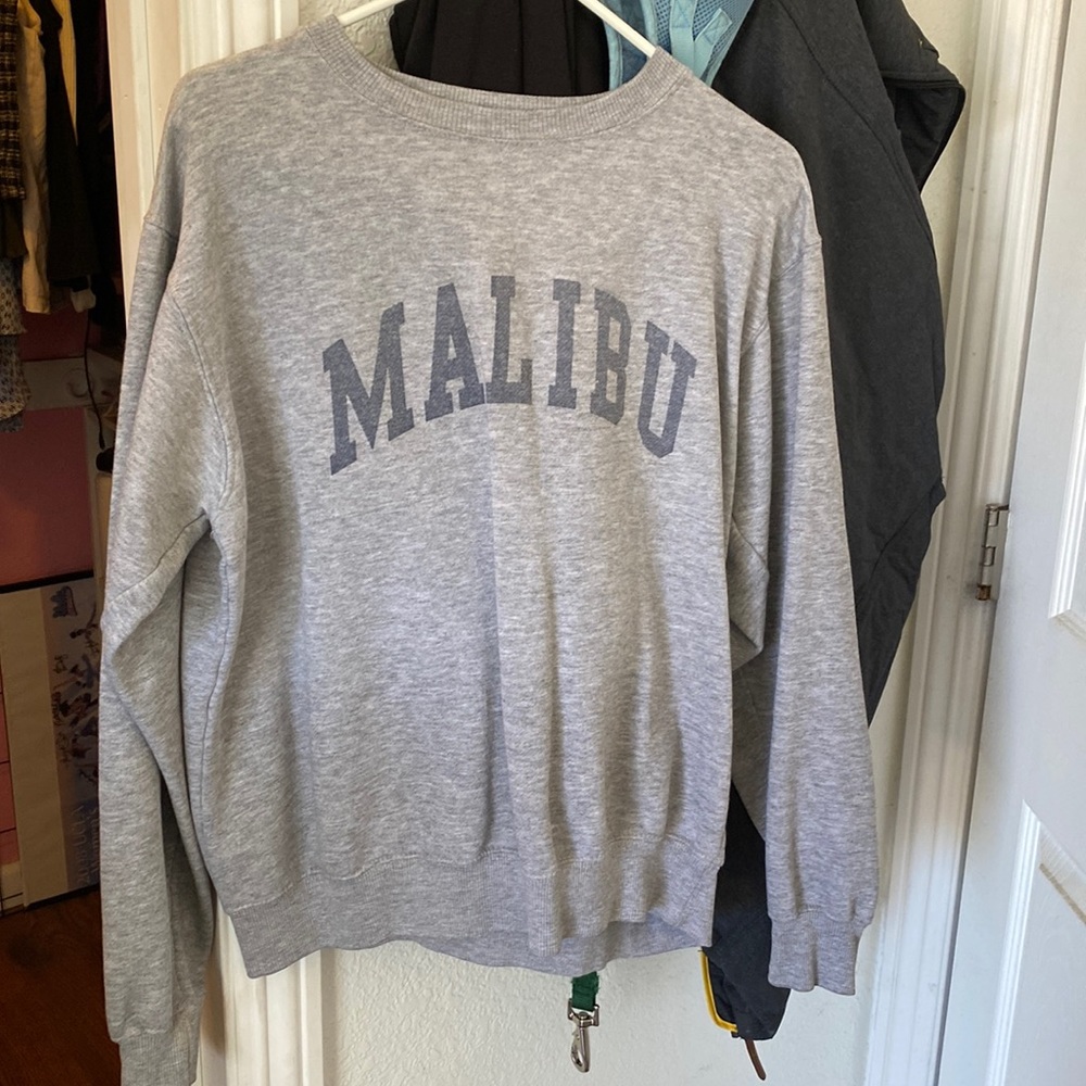 Brandy Melville Malibu Sweatshirt